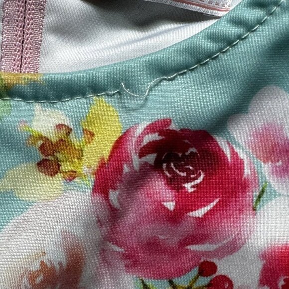 PLAY Liv + Stella Floral One Piece Swimsuit - Picture 5 of 9